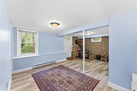 28 Tarbox Drive Exeter RI 02822