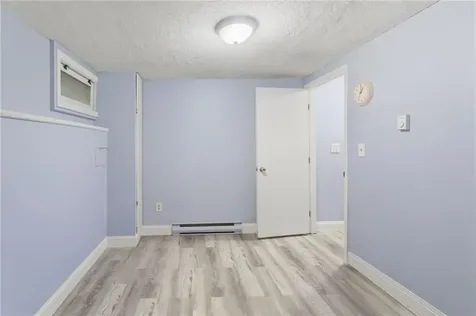 28 Tarbox Drive Exeter RI 02822