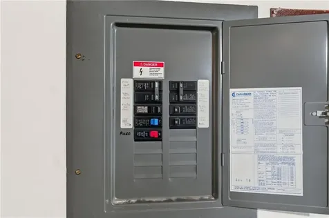 28 Tarbox Drive Exeter RI 02822