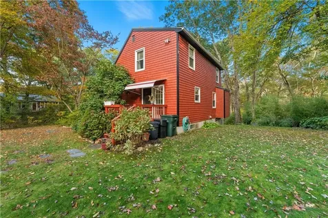 28 Tarbox Drive Exeter RI 02822