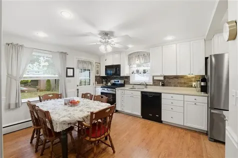 19 Beatrice Avenue Warwick RI 02889