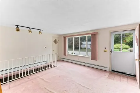 25 Mockingbird Drive Cranston RI 02920