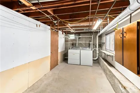 25 Mockingbird Drive Cranston RI 02920