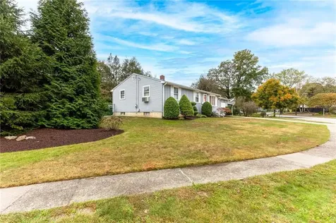 25 Mockingbird Drive Cranston RI 02920