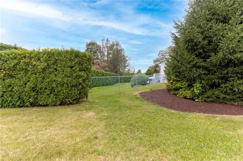 25 Mockingbird Drive Cranston RI 02920