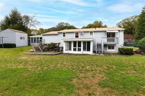 25 Mockingbird Drive Cranston RI 02920