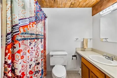 15 Higgins Street Smithfield RI 02917