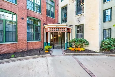 15 Higgins Street Smithfield RI 02917