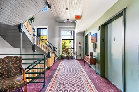 15 Higgins Street Smithfield RI 02917