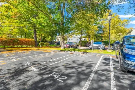 15 Higgins Street Smithfield RI 02917