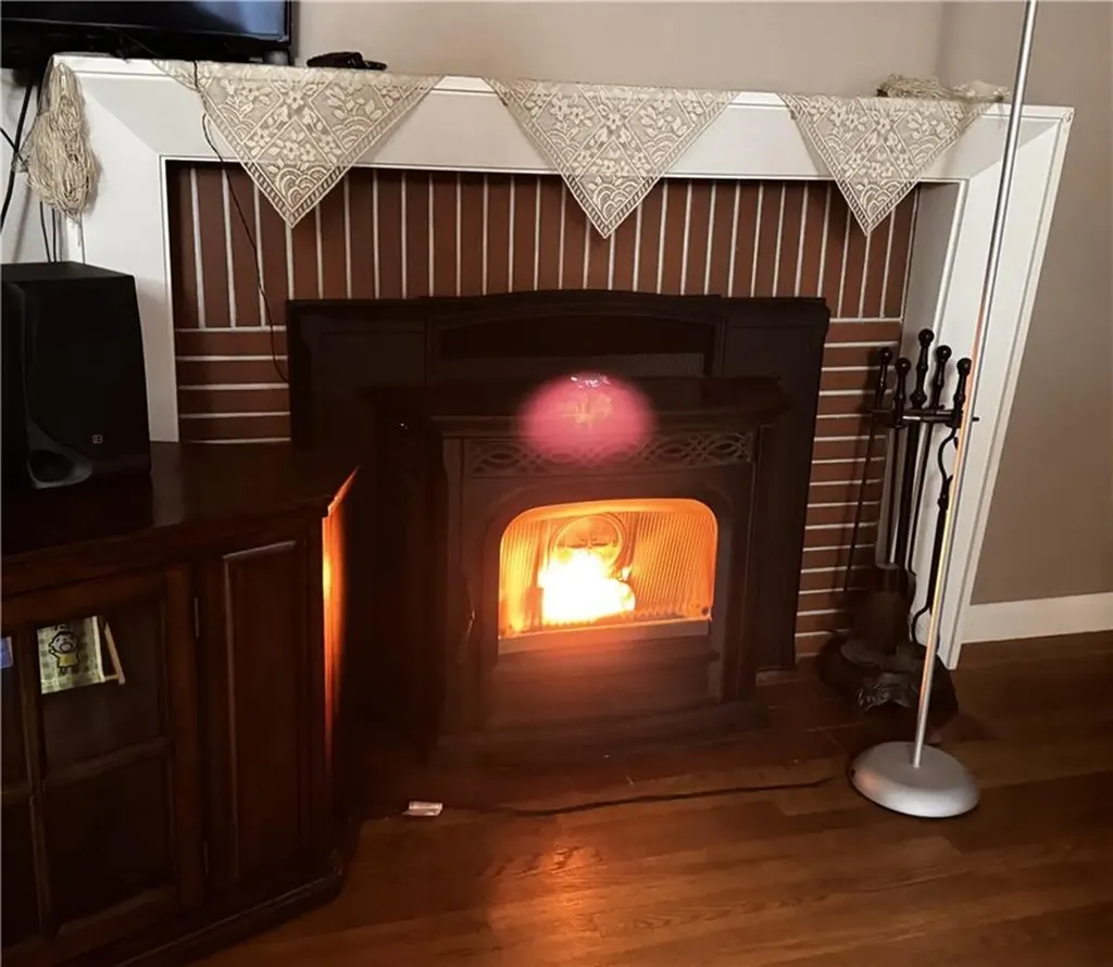 91 Ridgeway Road Cranston RI 02920