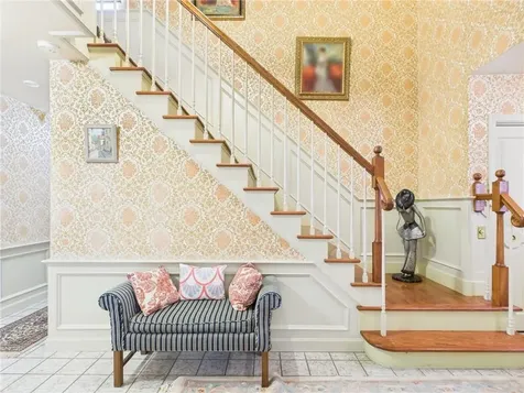 150 Central Avenue Johnston RI 02919