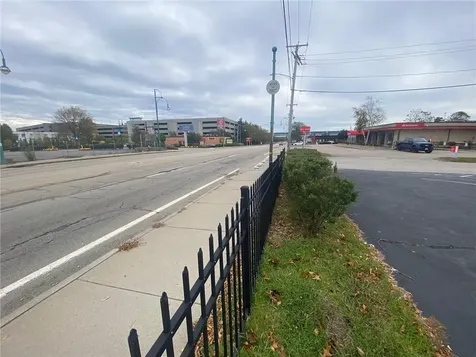1923 Post Road Warwick RI 02886