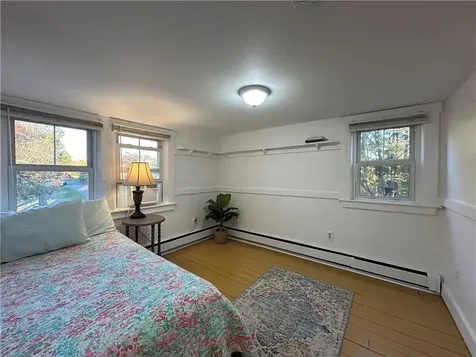 481 Oliphant Lane Middletown RI 02842