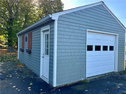 481 Oliphant Lane Middletown RI 02842