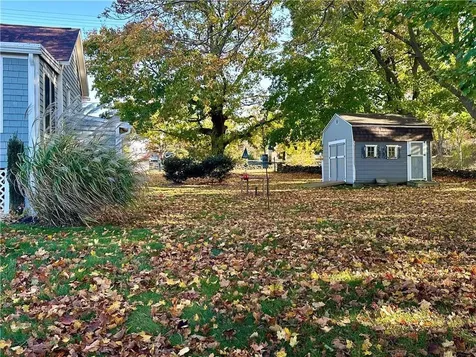 481 Oliphant Lane Middletown RI 02842