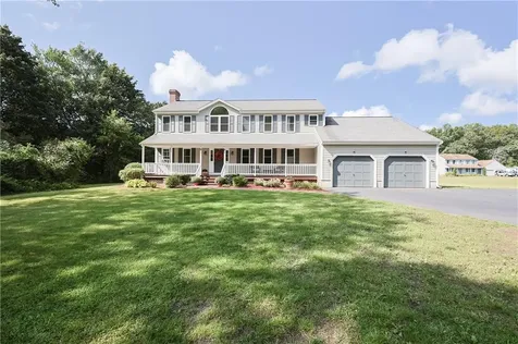 2 Nicole Way Rehoboth MA 02769