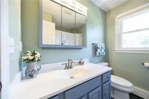 2 Nicole Way Rehoboth MA 02769