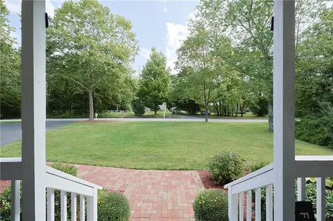 2 Nicole Way Rehoboth MA 02769