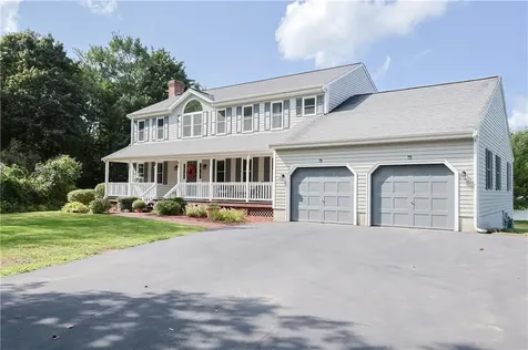 2 Nicole Way Rehoboth MA 02769