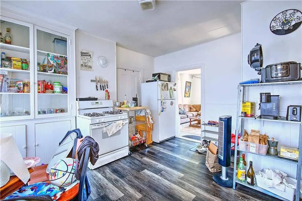 427 Wickenden Street Providence RI 02903