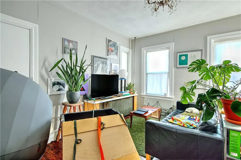 427 Wickenden Street Providence RI 02903