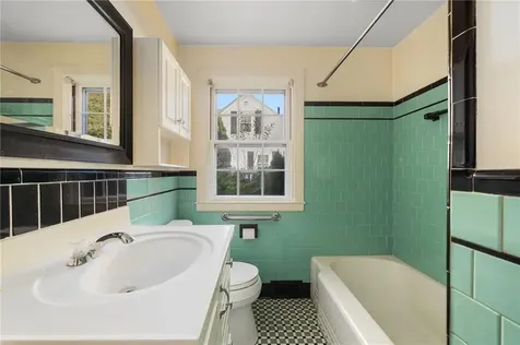 2 Preserved Arnold Court Lincoln RI 02865