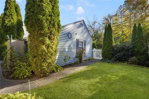 2 Preserved Arnold Court Lincoln RI 02865