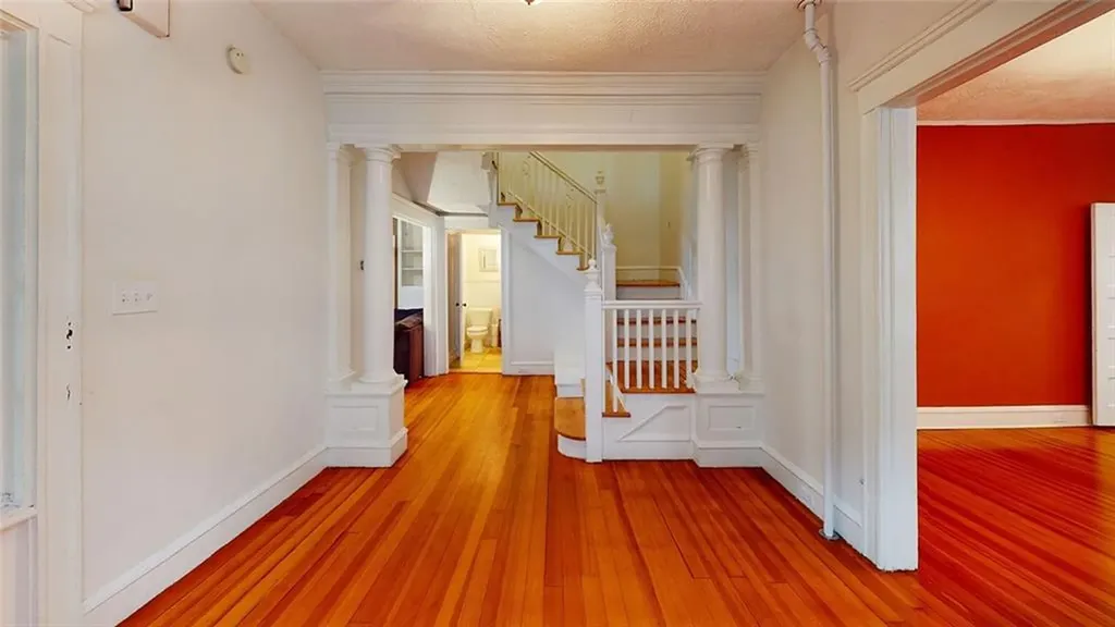 341 Blackstone Street Woonsocket RI 02895