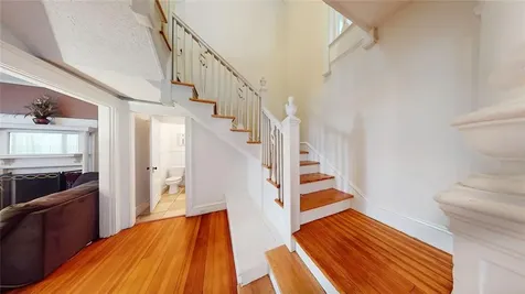 341 Blackstone Street Woonsocket RI 02895