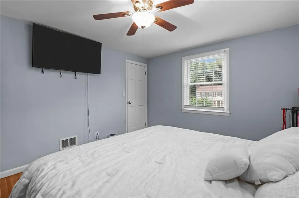 126 Fairfax Drive Warwick RI 02888