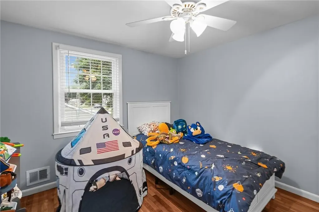 126 Fairfax Drive Warwick RI 02888