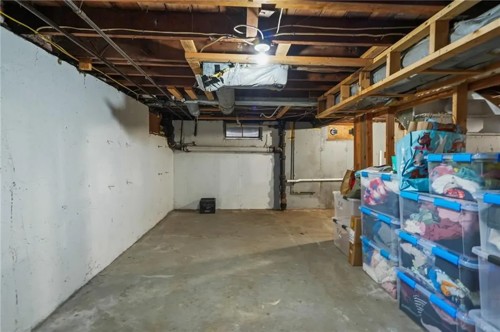 126 Fairfax Drive Warwick RI 02888