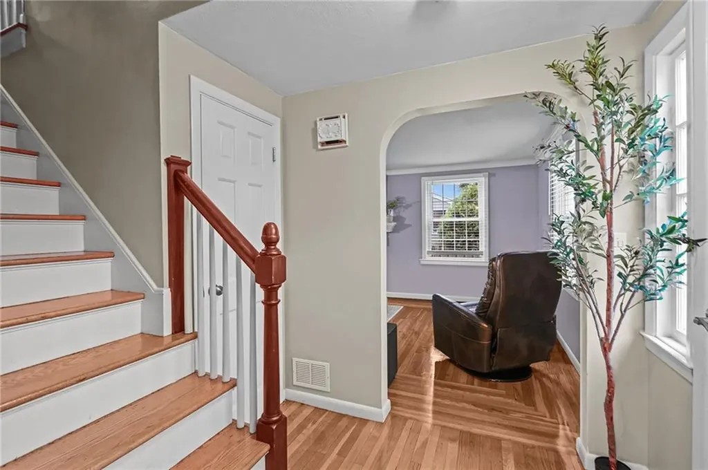 126 Fairfax Drive Warwick RI 02888