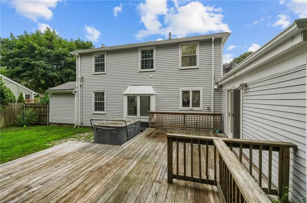 126 Fairfax Drive Warwick RI 02888