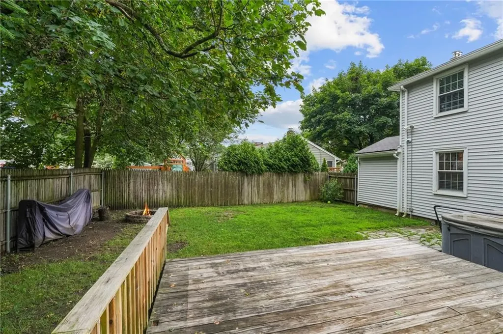 126 Fairfax Drive Warwick RI 02888