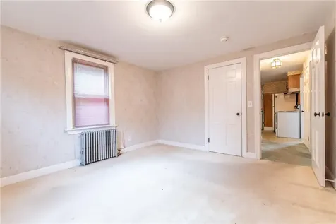 67 Brewster Drive Warwick RI 02889