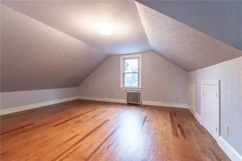 67 Brewster Drive Warwick RI 02889