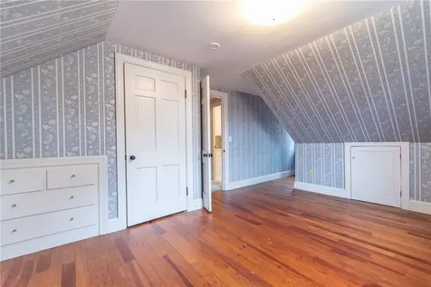 67 Brewster Drive Warwick RI 02889