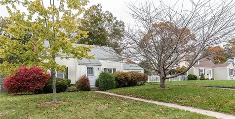 67 Brewster Drive Warwick RI 02889