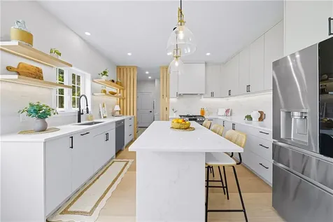 27 Soar Way Newport RI 02840