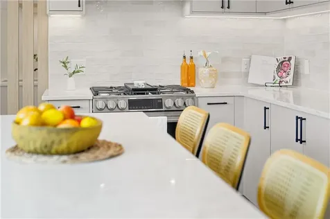 27 Soar Way Newport RI 02840