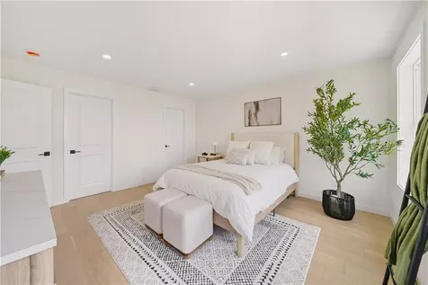 27 Soar Way Newport RI 02840