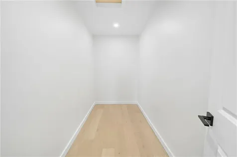 27 Soar Way Newport RI 02840