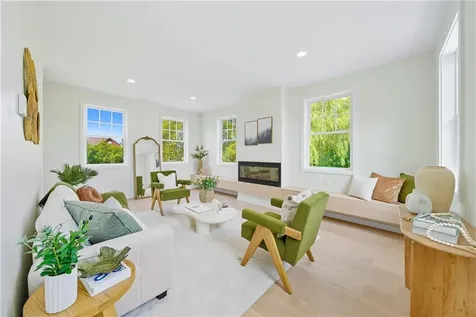 27 Soar Way Newport RI 02840