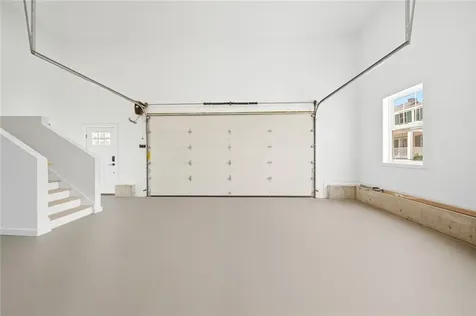 27 Soar Way Newport RI 02840