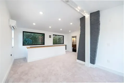 81 Gentian Avenue Providence RI 02908