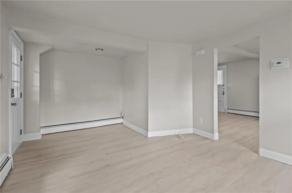 71 Rowan Street Providence RI 02908