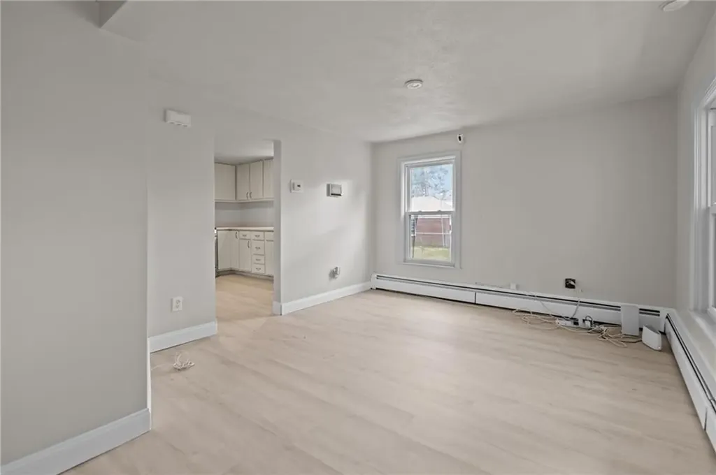 71 Rowan Street Providence RI 02908