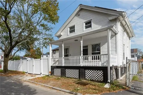 71 Rowan Street Providence RI 02908